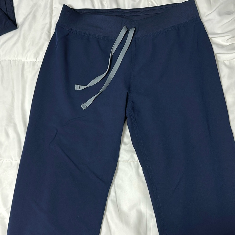 FIGS High Waisted Livingston Basic Scrub Pants